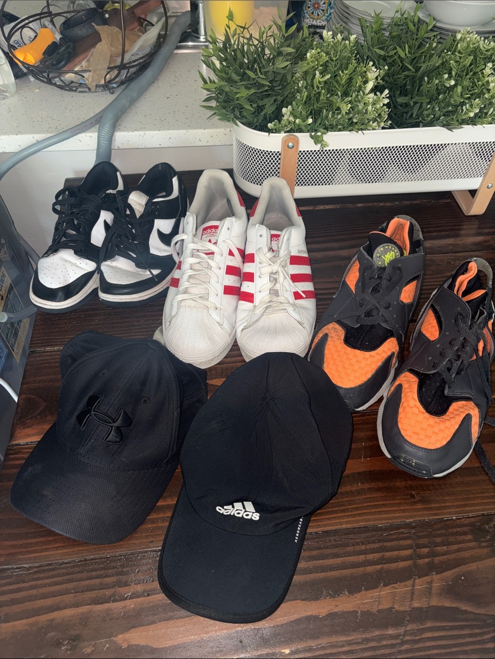 Nike Men’s Black and Orange Low-Top Athletic Sneakers